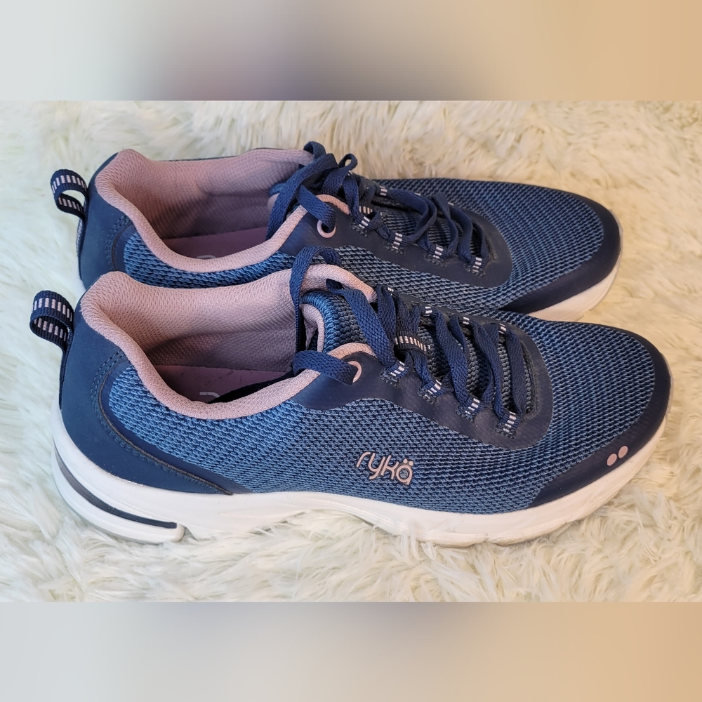 Ryka Women's Walking Shoe Size 9.5M